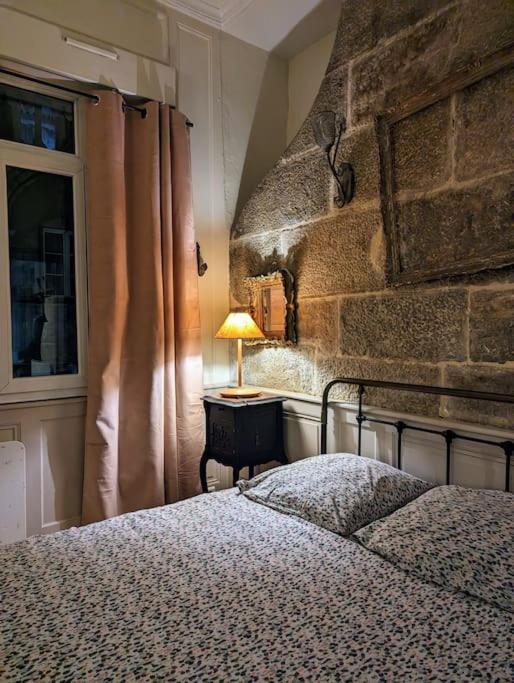 L'Appartement Du Voisin D'Hugo Besançon Kültér fotó
